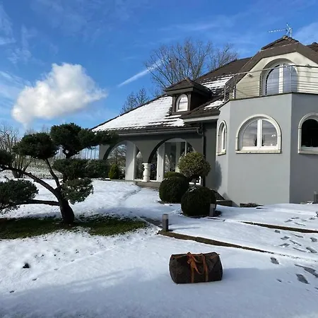 Villa Victoria 67